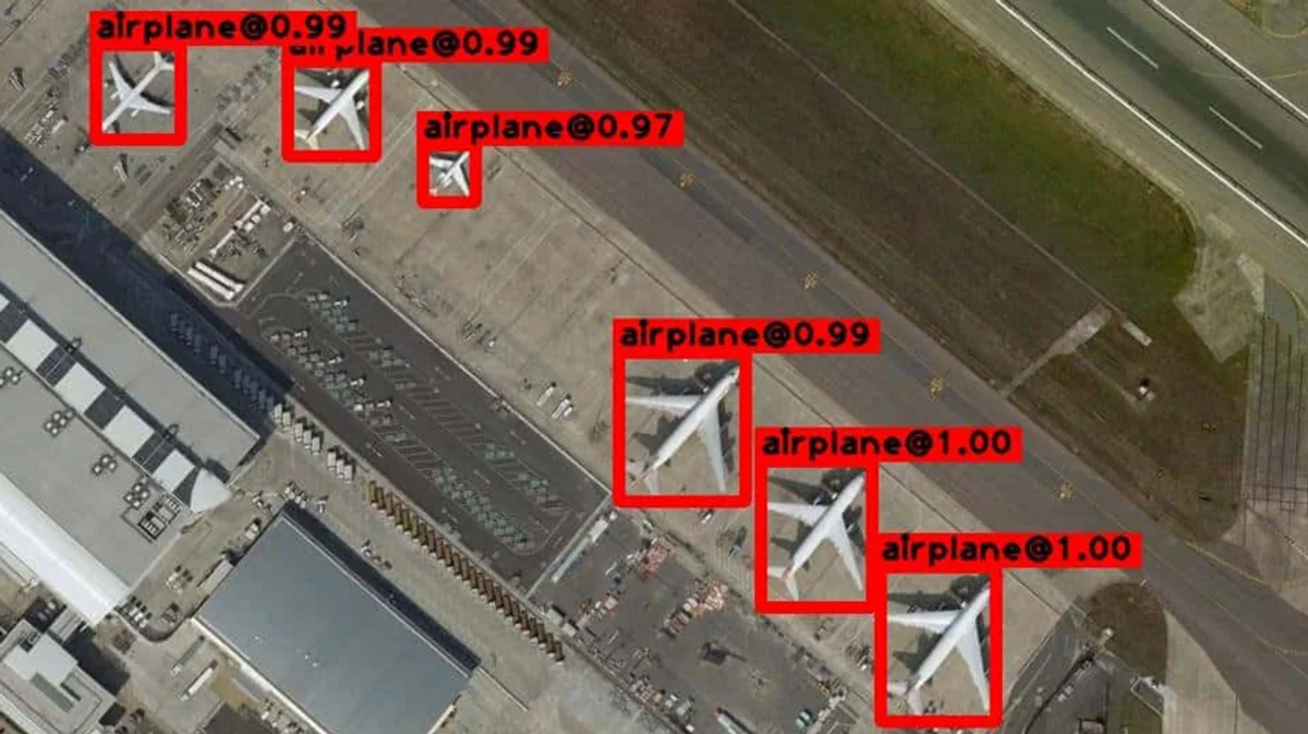 Geospatial airplane detection example 3